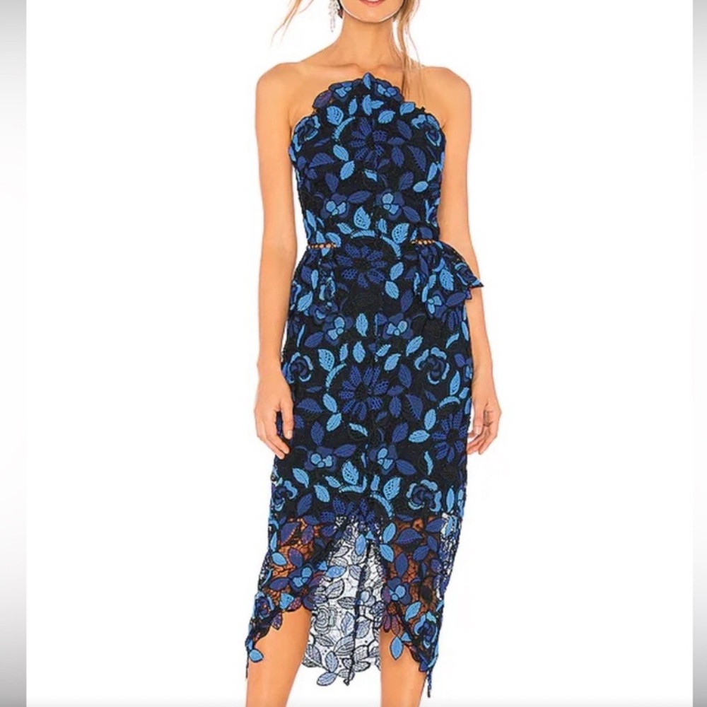 Elliatt Strapless Floral Lace Midi Dress in Navy and Royal Blue